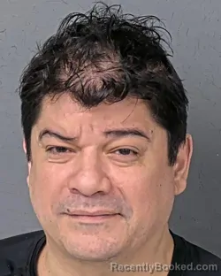 Mugshot of JOSE MANUEL GALARZA