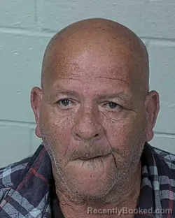 Mugshot of EDWIN EDGARDO RODRIGUEZ booked in Hernando County, Florida on April 22, 2026