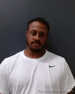 Mugshot of EDWARD LEVAR DAVIS