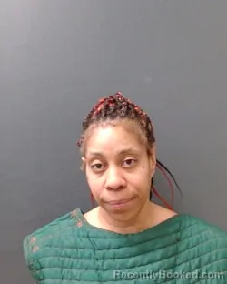 Mugshot of ROSALYN ANNETTE MONTGOMERY