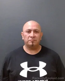 Mugshot of REYNALDO TREVINO MUNOZ