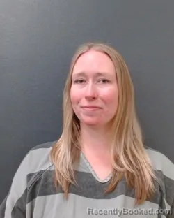 Mugshot of AMANDA NICOLE KNIGHT