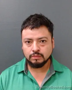 Mugshot of JORGE ESPINOSA-REYES