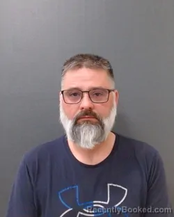 Mugshot of MICHAEL HUDGENS