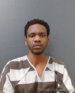 Mugshot of LORENZO JERMAINE HINDS booked in Comal County, Texas on May 1, 2026