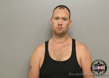 Mugshot of JONATHAN BADGWELL