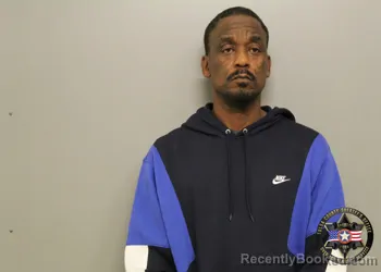 Mugshot of SHABRONE T SIMPSON