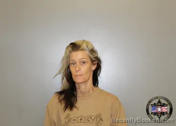 Mugshot of KIMBERLY RENEE GILLILAND