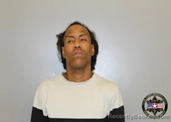 Mugshot of LUIS ANGEL RIVERA VAZQUEZ