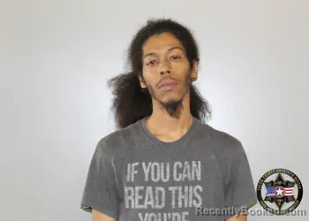 Mugshot of JAVON LUIS VALLES