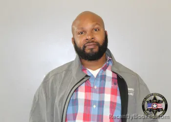 Mugshot of CORDE'RO JVON CAMPBELL