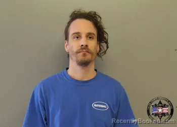 Mugshot of ETHAN GRAY HEINZ