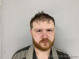 Mugshot of AUSTIN SNOW