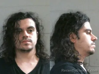 Mugshot of NICOLAS STEPHEN SOLARES