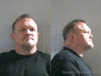 Mugshot of ROBERT DEAN MARTIN