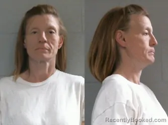 Mugshot of KIMBERLY JEAN THOMPSON booked in Washington County, Oklahoma on April 24, 2026