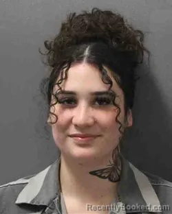 Mugshot of CLOE MAE GUZMAN