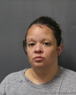 Mugshot of CHRISTAL NICOLE FARR