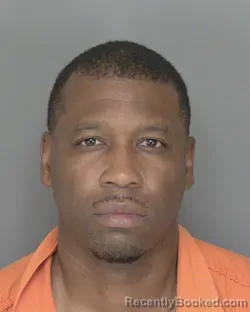 Mugshot of MARKYRIE AUNQUON MCCRAY booked in Highlands County, Florida on April 6, 2026