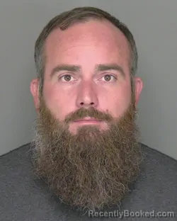 Mugshot of MEMPHIS KLAY TODD booked in Highlands County, Florida on April 25, 2026