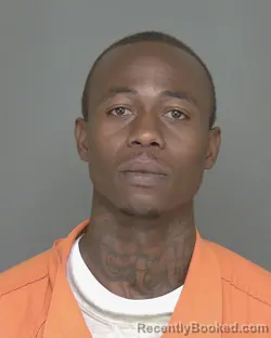 Mugshot of DEONDRE MIJAHN CHISOLM booked in Highlands County, Florida on May 1, 2026
