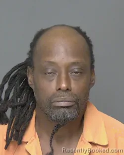Mugshot of DEMETRIUS LEVI EDMONSON booked in Highlands County, Florida on May 15, 2026