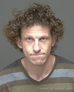 Mugshot of JUSTIN THOMAS WEINEL booked in Highlands County, Florida on June 20, 2026