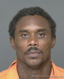 Mugshot of DESMOND JURAY LEE booked in Highlands County, Florida on July 8, 2026