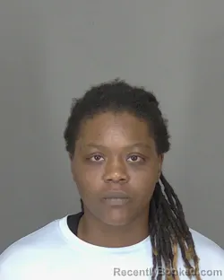 Mugshot of Alexis Zykeya Allen booked in Highlands County, Florida on October 13, 2026