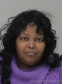 Mugshot of ANGELA MAXWELL