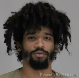 Mugshot of MAKHELNOEL AGUILAR