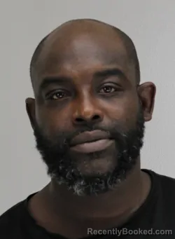 Mugshot of VONDERALL MIXON