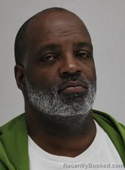 Mugshot of RENZIA THOMPSON