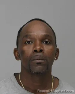 Mugshot of QUINTUES RICHARDSON