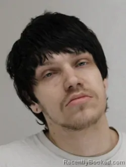 Mugshot of WYATT THOMAS