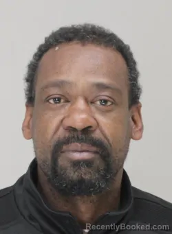 Mugshot of BOBBIE HOOD