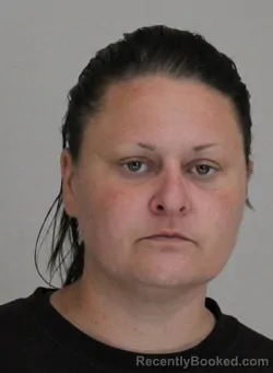 Mugshot of ELLIE DIXON