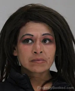 Mugshot of SUZANNE MUNOZ