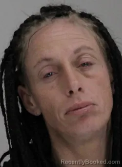 Mugshot of ALICIA HARVEY