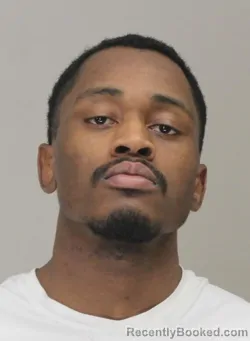 Mugshot of LARONTAE DIXON