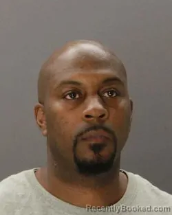 Mugshot of THOMAS HOLMES