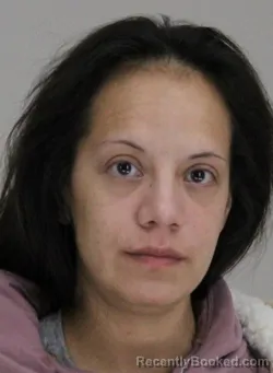Mugshot of DAYANA CAZARES