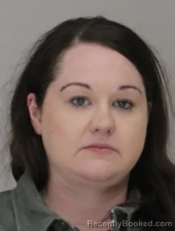 Mugshot of LAUREN STROUD