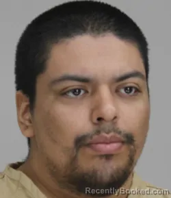 Mugshot of RAYMUNDO MARTINEZ