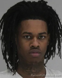 Mugshot of DEKEVEN THOMAS