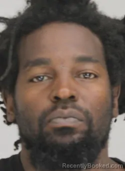 Mugshot of DALERON CURTIS