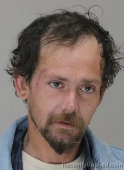 Mugshot of ZACHARY COLLETT