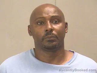 Mugshot of RODERICK WYNN