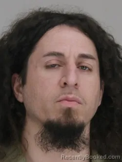 Mugshot of JONATHAN CASTRO