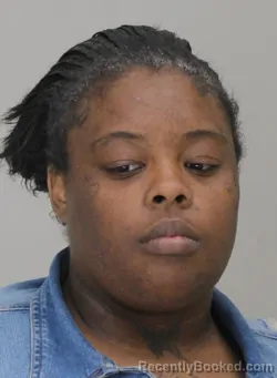 Mugshot of DERRICA CUINGTON